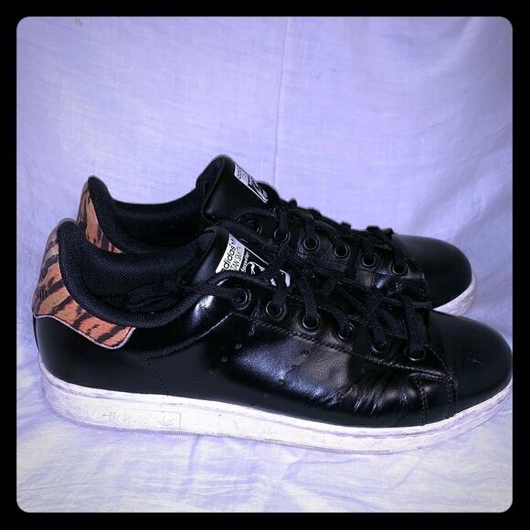 ADIDAS STAN SMITH Black Leather Low Top Sneakers - Picture 1 of 8